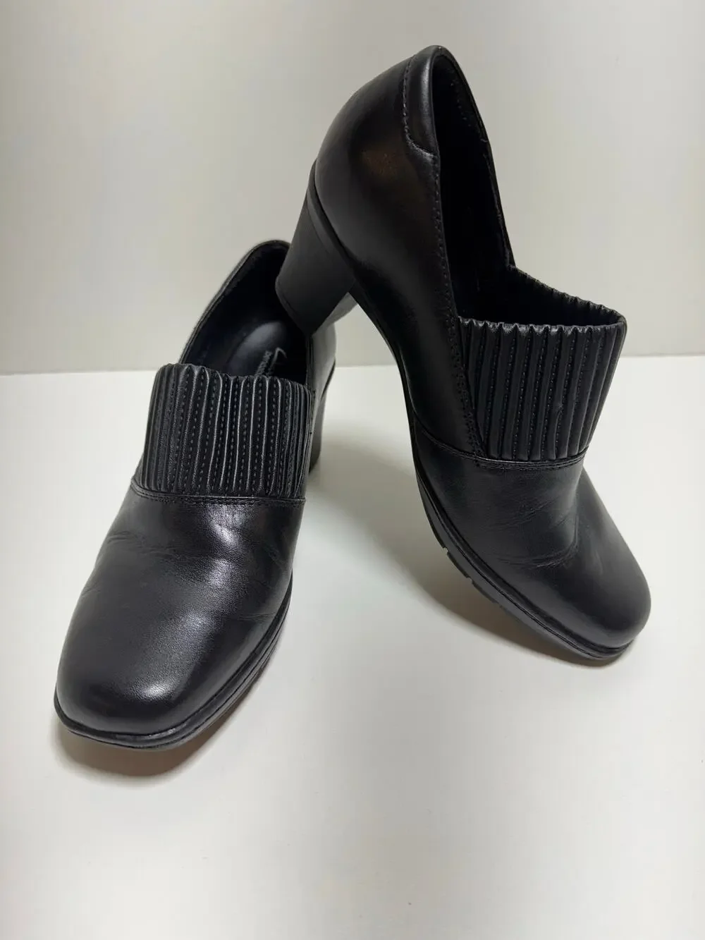 Clark’s Bendables Leather Slip On 7.5M Block Heel 80825 Thoughtful Q Comfort